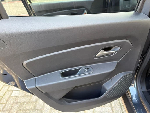 Dacia Duster - Afbeelding 9 van 25