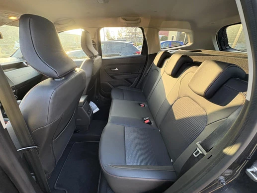 Dacia Duster - Afbeelding 10 van 25