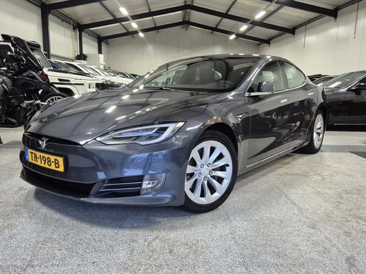 Tesla Model S - Afbeelding 1 van 24