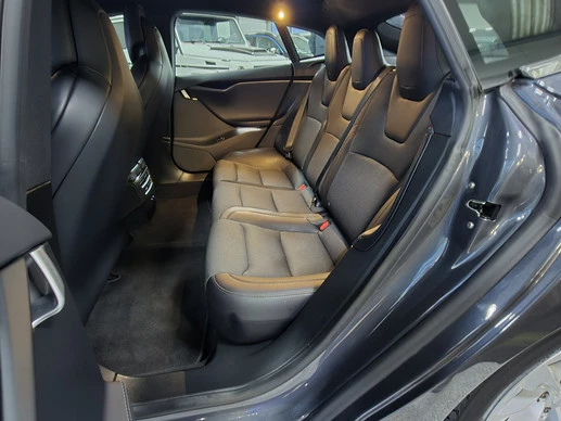 Tesla Model S - Afbeelding 8 van 24