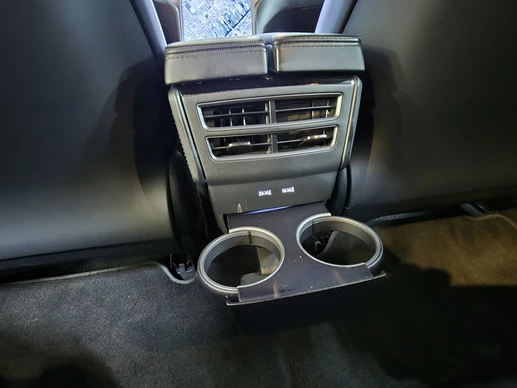 Tesla Model S - Afbeelding 11 van 24