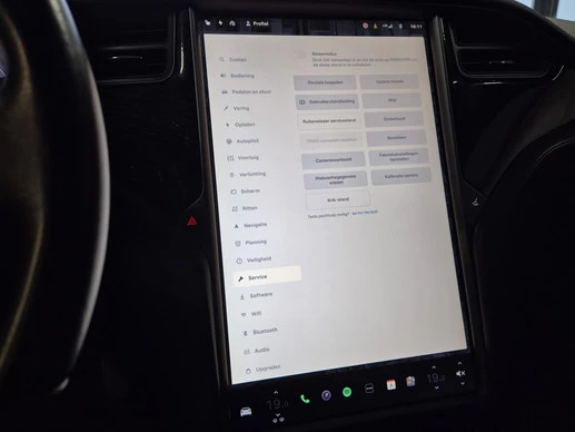 Tesla Model S - Afbeelding 16 van 24