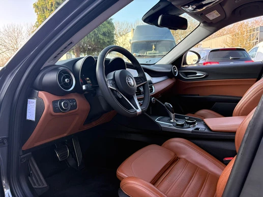 Alfa Romeo Giulia - Afbeelding 4 van 30