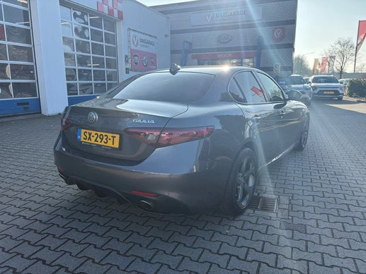 Alfa Romeo Giulia - Afbeelding 5 van 30