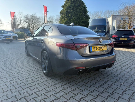 Alfa Romeo Giulia - Afbeelding 14 van 30