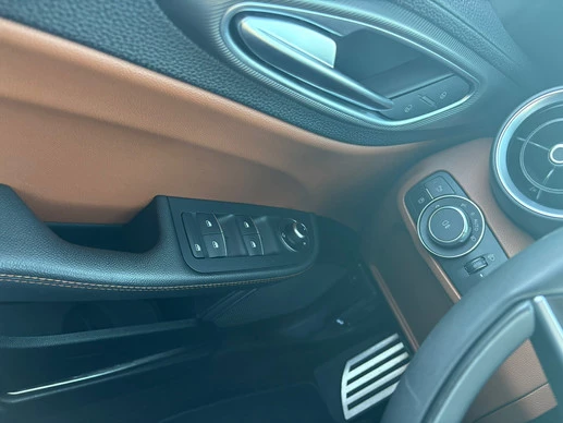 Alfa Romeo Giulia - Afbeelding 22 van 30