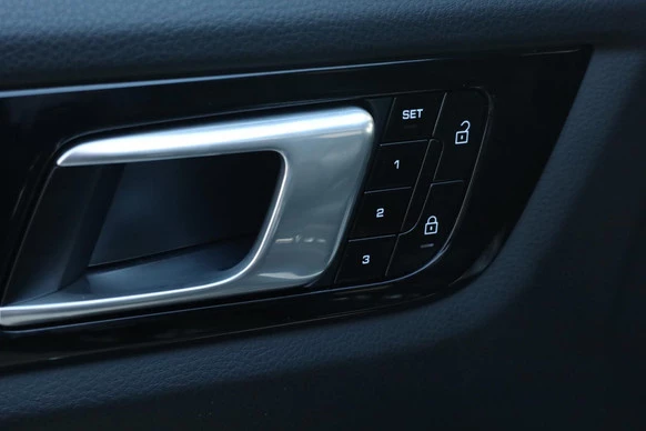 Porsche Cayenne - Afbeelding 25 van 30