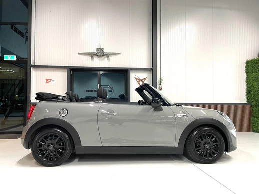 MINI Cooper S Cabrio - Afbeelding 21 van 30