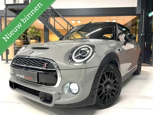 MINI Cooper S Cabrio - Afbeelding 1 van 30