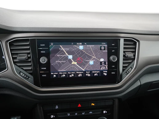 Volkswagen T-Roc - Afbeelding 13 van 30