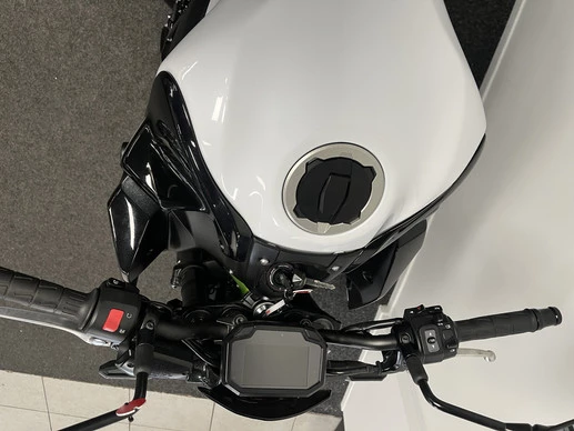 Kawasaki Z900 - Afbeelding 9 van 22