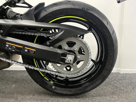 Kawasaki Z900 - Afbeelding 18 van 22