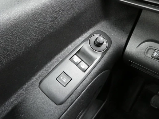 Peugeot Partner - Afbeelding 14 van 16