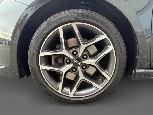 Kia Ceed - Afbeelding 9 van 30