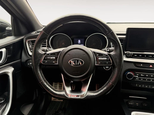 Kia Ceed - Afbeelding 17 van 30