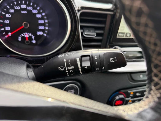 Kia Ceed - Afbeelding 21 van 30