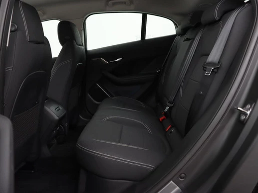 Jaguar I-PACE - Afbeelding 6 van 30