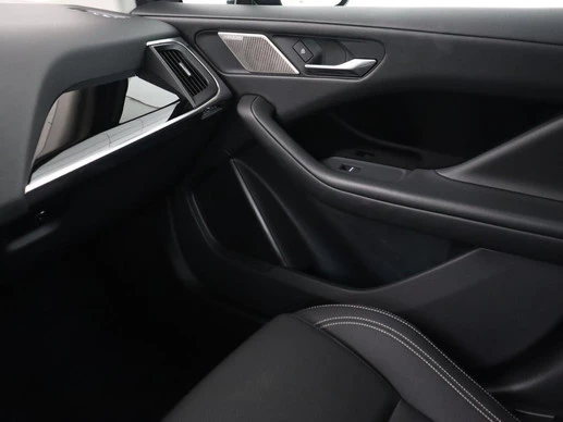 Jaguar I-PACE - Afbeelding 24 van 30