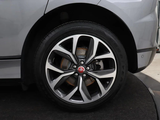 Jaguar I-PACE - Afbeelding 29 van 30