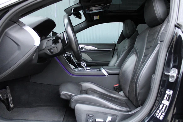 BMW 8 Serie - Afbeelding 17 van 30