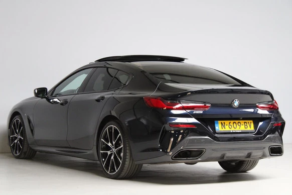 BMW 8 Serie - Afbeelding 26 van 30