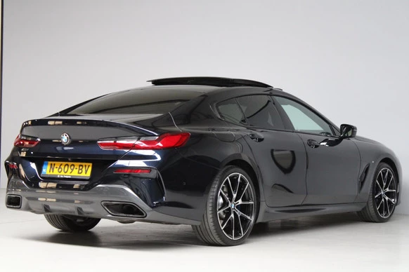 BMW 8 Serie - Afbeelding 28 van 30