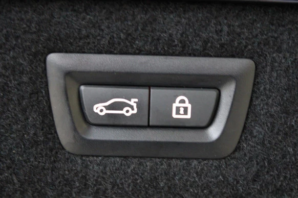 BMW 8 Serie - Afbeelding 30 van 30