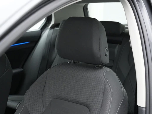 Volkswagen Golf - Afbeelding 20 van 30