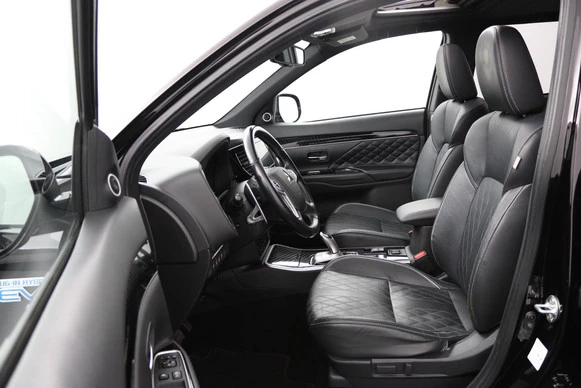 Mitsubishi Outlander - Afbeelding 14 van 30