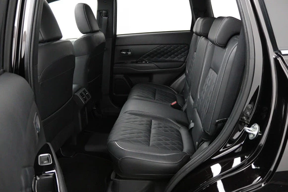 Mitsubishi Outlander - Afbeelding 15 van 30