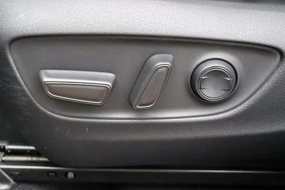 Toyota RAV4 - Afbeelding 25 van 30