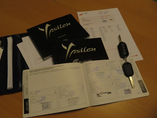 Lancia Ypsilon - Afbeelding 18 van 19