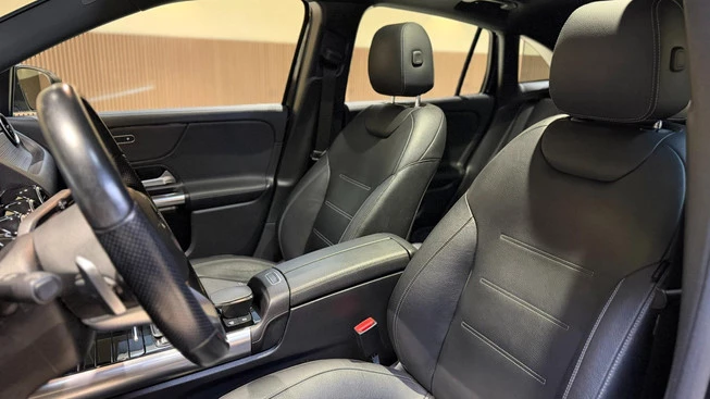 Mercedes-Benz GLA - Afbeelding 14 van 30