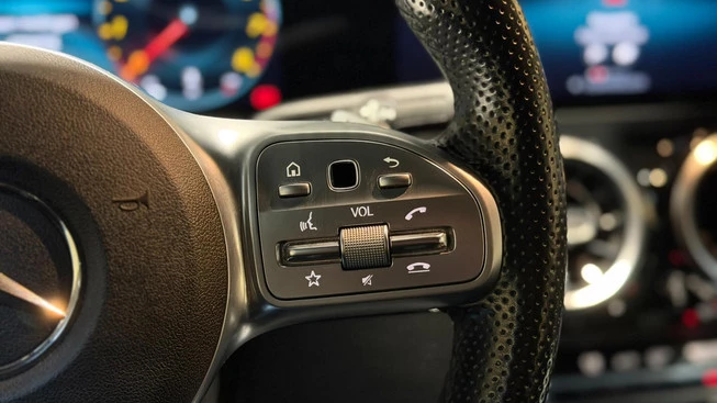 Mercedes-Benz GLA - Afbeelding 18 van 30