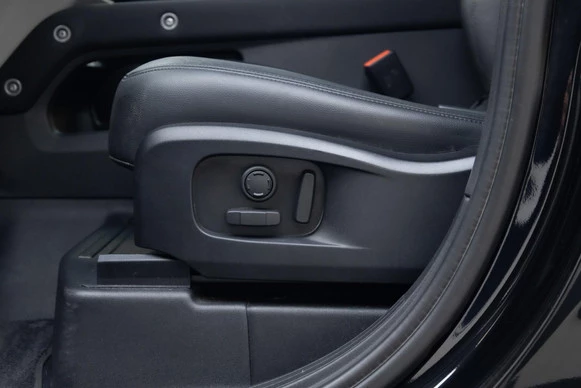 Land Rover Defender - Afbeelding 16 van 30