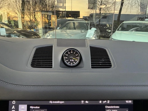 Porsche Cayenne - Afbeelding 22 van 30