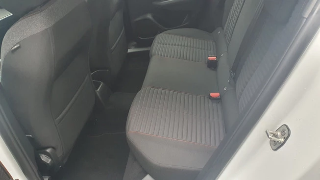 Peugeot 2008 - Afbeelding 27 van 30