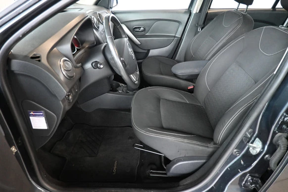 Dacia Logan - Afbeelding 7 van 30
