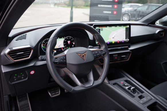 CUPRA Leon Sportstourer - Afbeelding 2 van 30