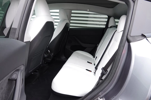 Tesla Model Y - Afbeelding 12 van 22