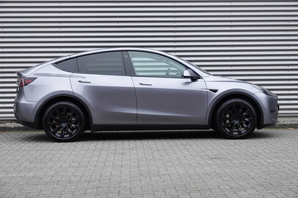 Tesla Model Y - Afbeelding 16 van 22