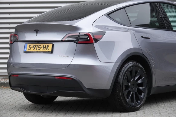 Tesla Model Y - Afbeelding 19 van 22