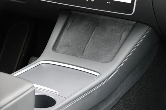 Tesla Model Y - Afbeelding 22 van 22