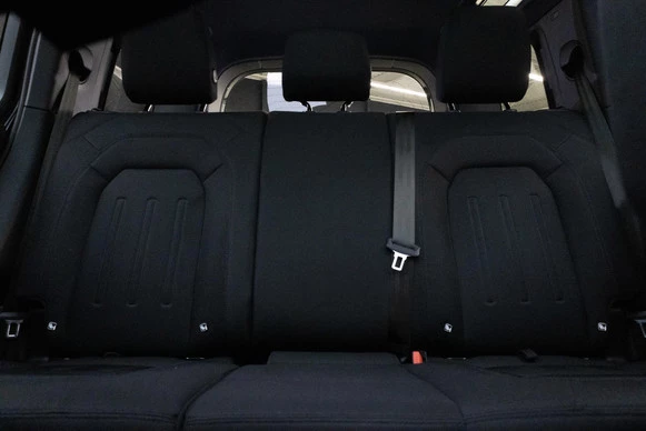 Land Rover Defender - Afbeelding 7 van 30