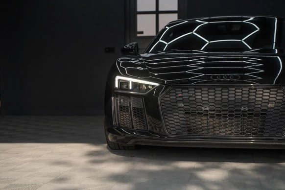 Audi R8 - Afbeelding 8 van 30