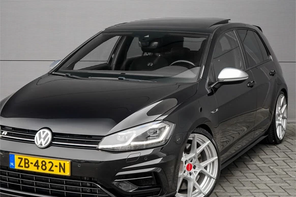 Volkswagen Golf - Afbeelding 18 van 30