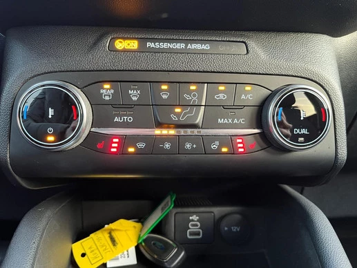 Ford Kuga - Afbeelding 25 van 30