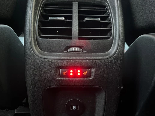 Ford Kuga - Afbeelding 28 van 30