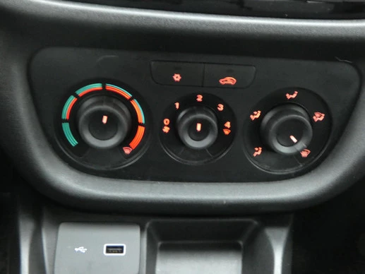 Fiat Doblò - Afbeelding 15 van 24