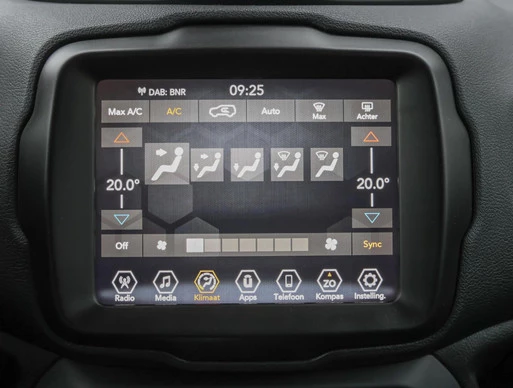 Jeep Renegade - Afbeelding 27 van 30